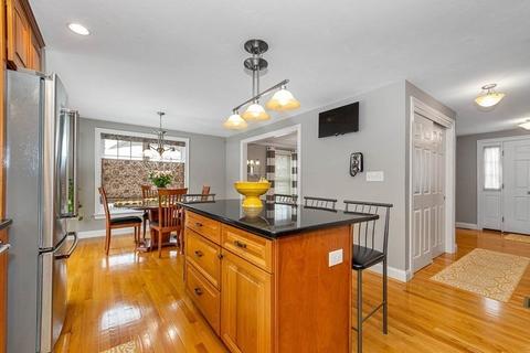 32 Lafayette St, Everett, MA 02149 photo 4