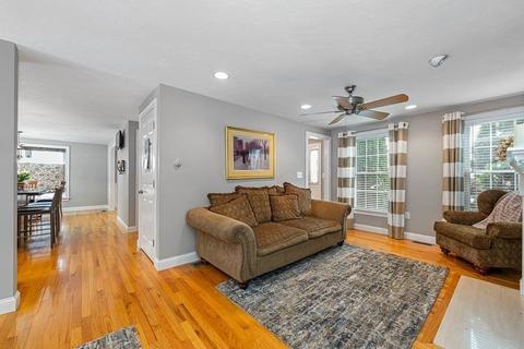 32 Lafayette St, Everett, MA 02149 photo 2