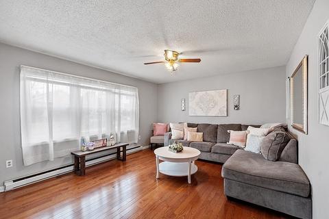 424 High St Ext, Webster, MA 01570 photo 3