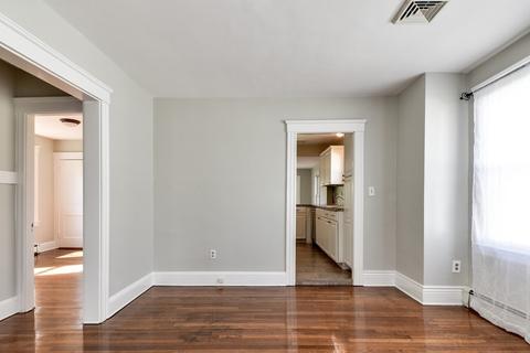 81 Gilbert St, Framingham, MA 01702 photo 7