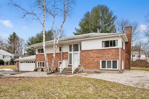 20 Ellis Dr, Worcester, MA 01609 photo 2