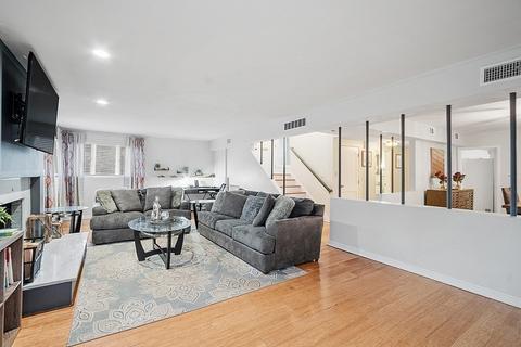 20 Ellis Dr, Worcester, MA 01609 photo 9