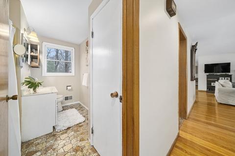 33 Lyman Rd, Framingham, MA 01701 photo 23