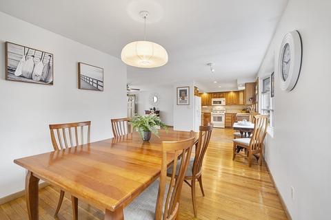 33 Lyman Rd, Framingham, MA 01701 photo 9