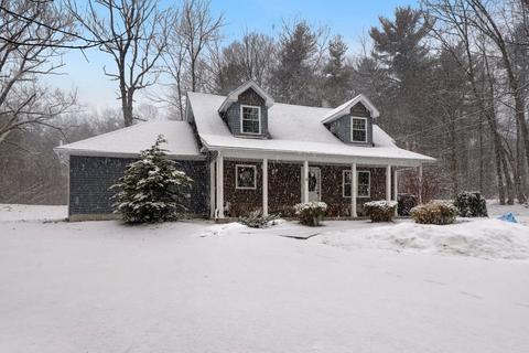 6 Fourwinds Dr, Ashburnham, MA 01430 photo 2