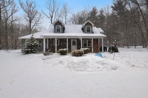 6 Fourwinds Dr, Ashburnham, MA 01430 photo 3