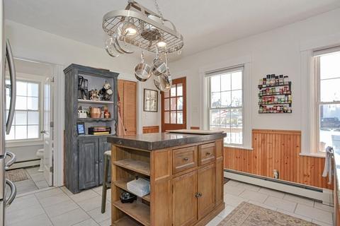 8 5th St, Webster, MA 01570 photo 16