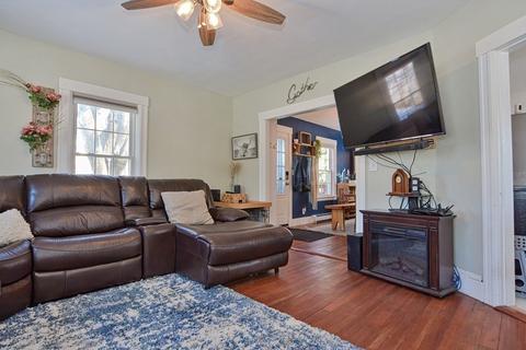 8 5th St, Webster, MA 01570 photo 6