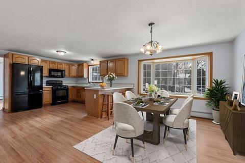 21 Wakefield Ave, Webster, MA 01570 photo 6