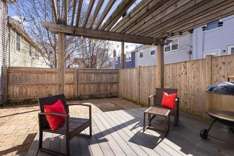 457 E 5th St, Boston, MA 02127 photo 3
