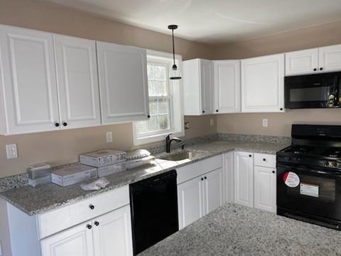 522 Buffinton St, Fall River, MA 02721 photo 2
