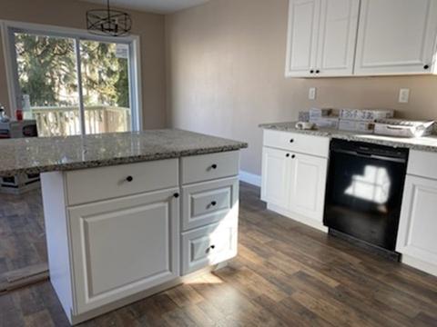522 Buffinton St, Fall River, MA 02721 photo 3