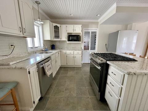 52 Samoset Ave # -a, Hull, MA 02045 photo 11