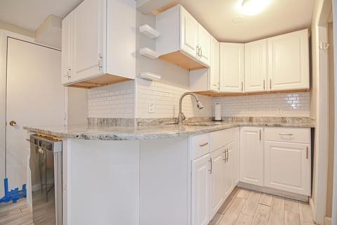 8 Maple Ave, Danvers, MA 01923 photo 11