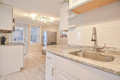 8 Maple Ave, Danvers, MA 01923 photo 10