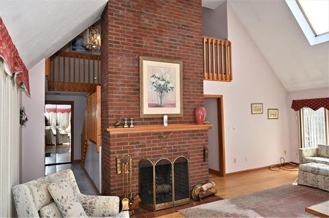 2 Sunset Rd, Needham, MA 02494 photo 2