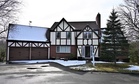2 Sunset Rd, Needham, MA 02494 photo 1