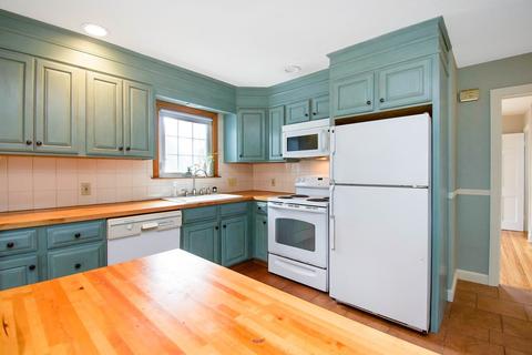 101 Derryfield Ave, Springfield, MA 01118 photo 3