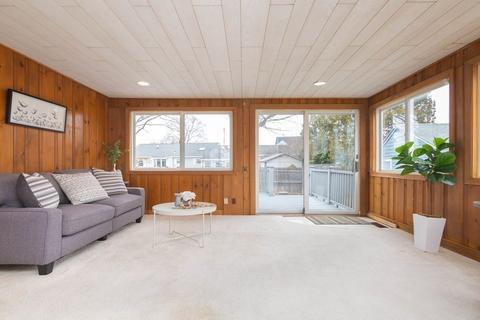 4 Ray St, Danvers, MA 01923 photo 8
