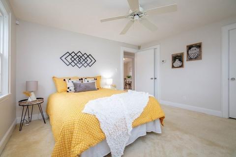 4 Ray St, Danvers, MA 01923 photo 14