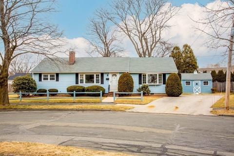 4 Ray St, Danvers, MA 01923 photo 24