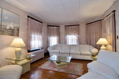 62 Massachusetts Ave, Springfield, MA 01109 photo 4