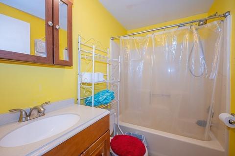 13 Cliveden St, Worcester, MA 01608 photo 11