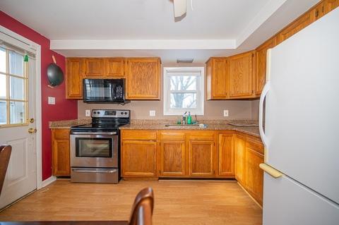 13 Cliveden St, Worcester, MA 01608 photo 7
