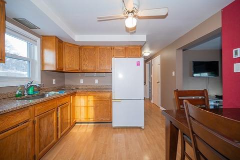 13 Cliveden St, Worcester, MA 01608 photo 8