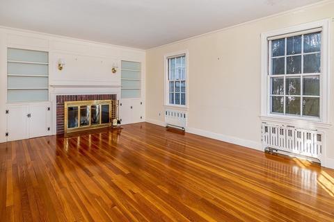 17 Robert Rd, Marblehead, MA 01945 photo 3