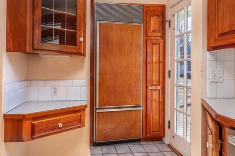 17 Robert Rd, Marblehead, MA 01945 photo 11