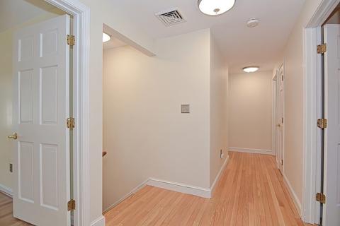 186 South St, Reading, MA 01867 photo 34