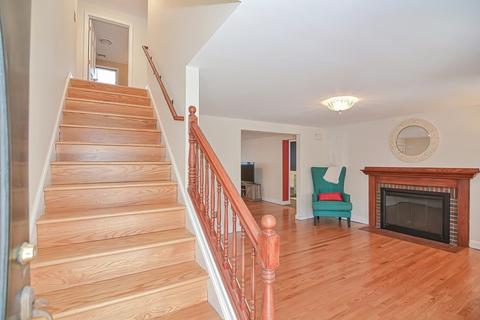 186 South St, Reading, MA 01867 photo 6