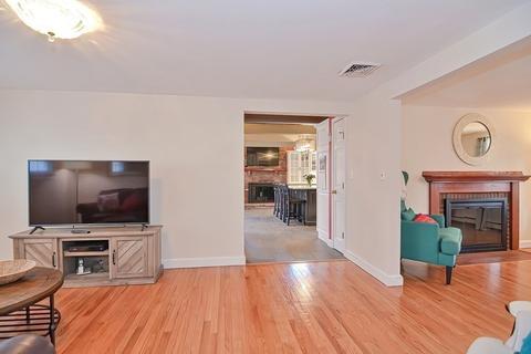 186 South St, Reading, MA 01867 photo 26