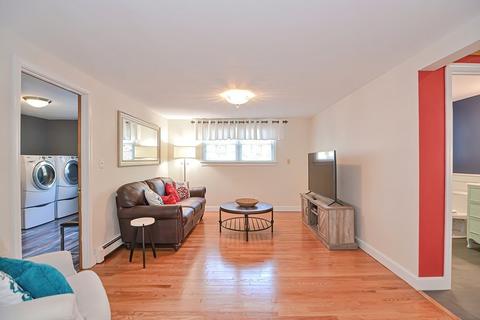 186 South St, Reading, MA 01867 photo 8