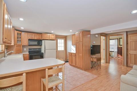 186 South St, Reading, MA 01867 photo 22