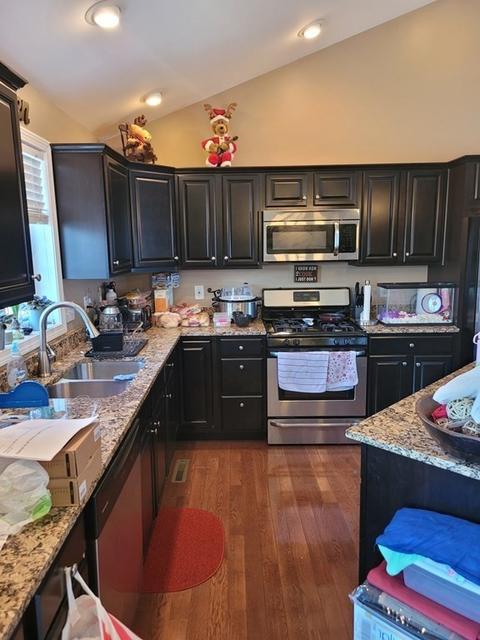 95 Frederick St, Fall River, MA 02724 photo 8