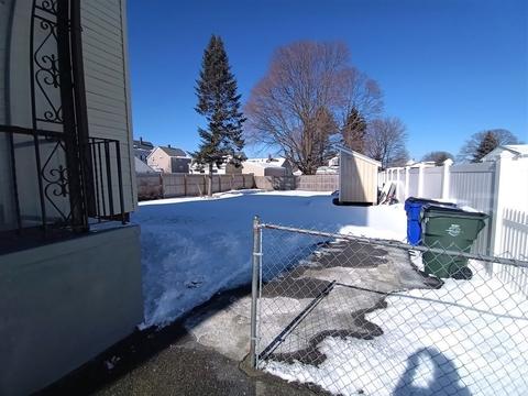 644 Grinnell St, Fall River, MA 02721 photo 4