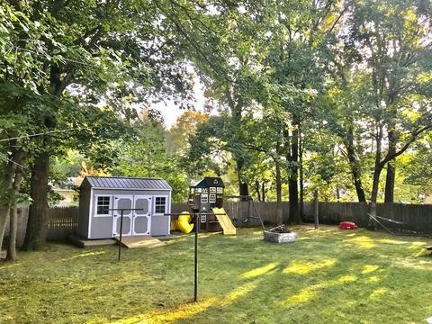 45 Sunrise Ter, Springfield, MA 01109 photo 5