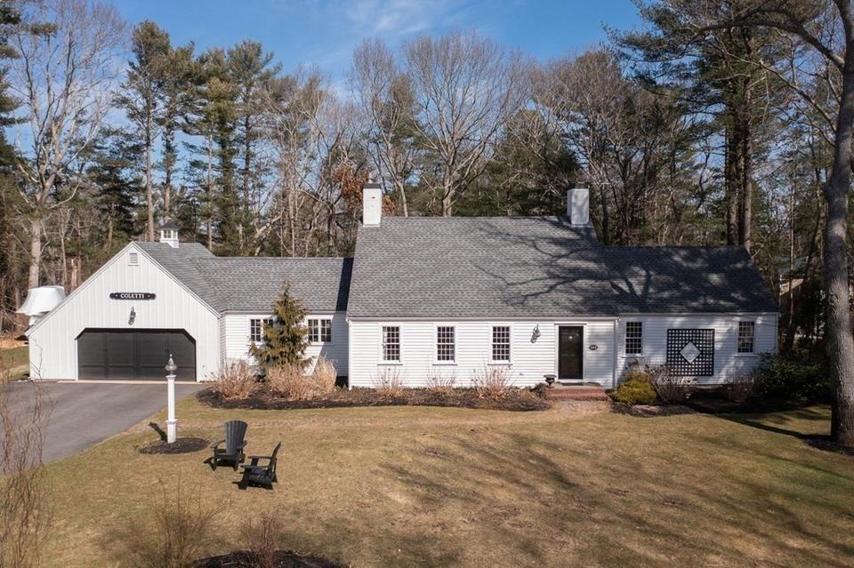 133 Meetinghouse Rd, Duxbury, MA 02332 35 Photos MLS 72952724 Movoto