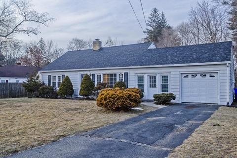 14 Acrebrook Rd, Springfield, MA 01129 photo 1