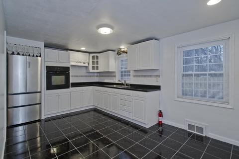 14 Acrebrook Rd, Springfield, MA 01129 photo 10