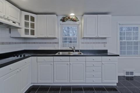 14 Acrebrook Rd, Springfield, MA 01129 photo 12