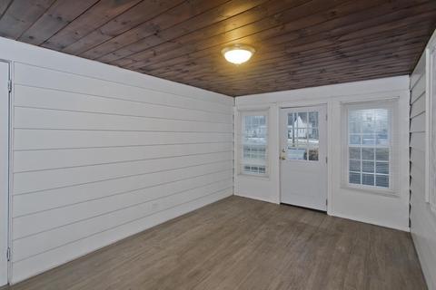 14 Acrebrook Rd, Springfield, MA 01129 photo 5