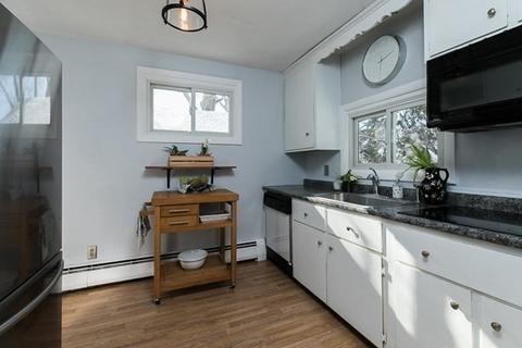 55 Putnam St, Beverly, MA 01915 photo 7
