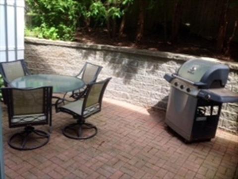 32 Johnson St, Worcester, MA 01604 photo 15