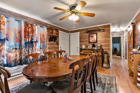 11 Stanley St, Easthampton, MA 01027 photo 6