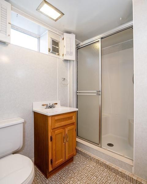 46 Old Brook Rd, Springfield, MA 01118 photo 32