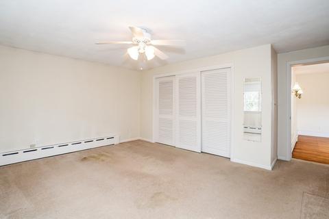 46 Old Brook Rd, Springfield, MA 01118 photo 23