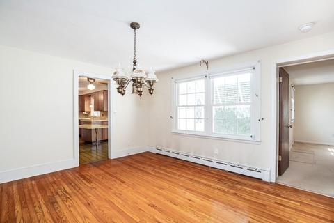 46 Old Brook Rd, Springfield, MA 01118 photo 7
